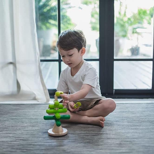 Arbre à empiler (PlanToys) – Jouet d’empilage et de motricité fine