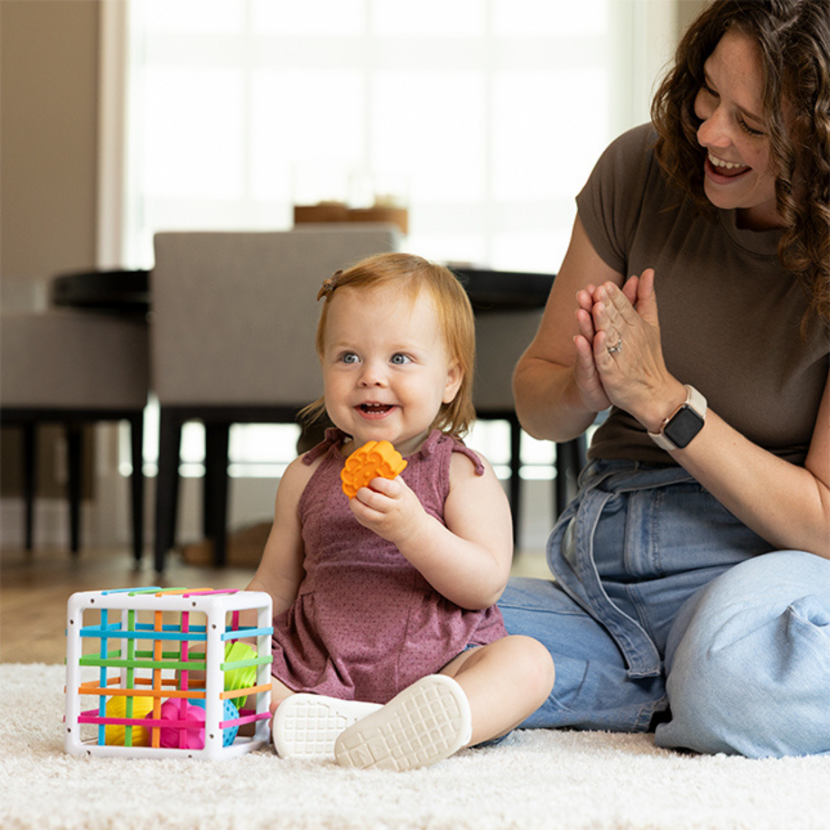 InnyBin – Boîte à formes élastique et sensorielle