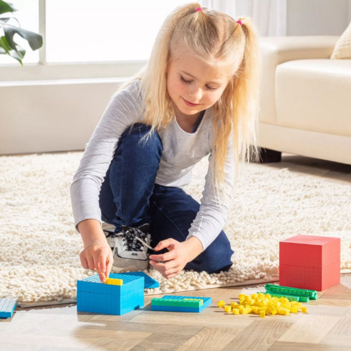 Cubes Base 10 – Comprendre unités, dizaines, centaines, milliers par manipulation